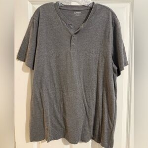 Old Navy Gray Short Sleeve Henley